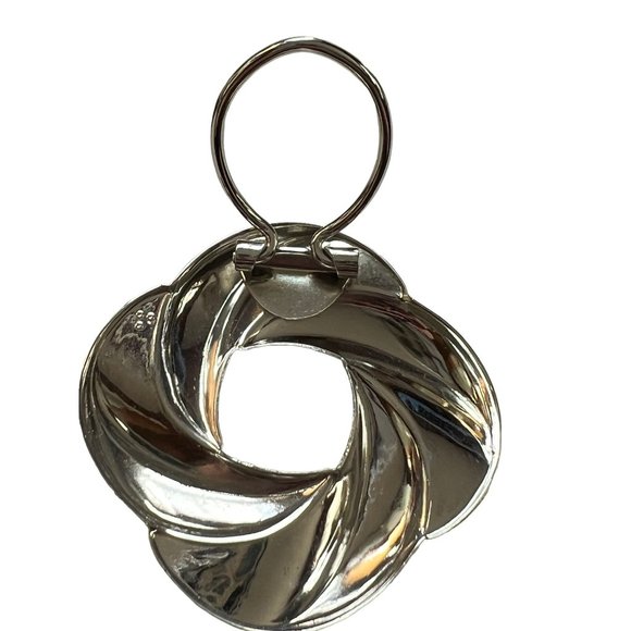 Vintage Silver Tone Open Circle Swirl Scarf Clip MCM 2" across - Picture 4 of 4